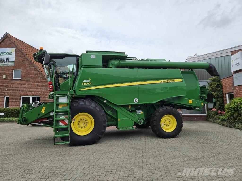 John Deere T660 Moissonneuse batteuse