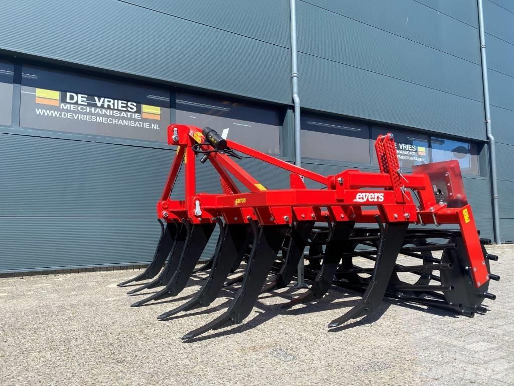 Evers Garron 11-300 Déchaumeur, cultivateur