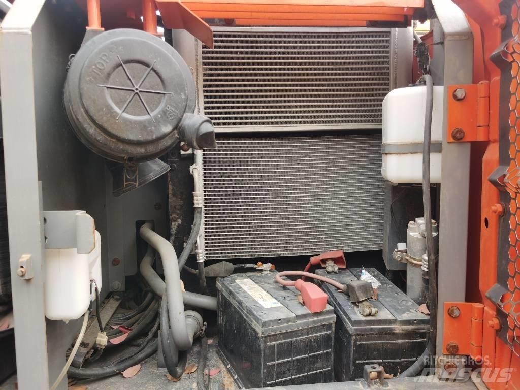 Hitachi ZX 120 Pelle sur chenilles