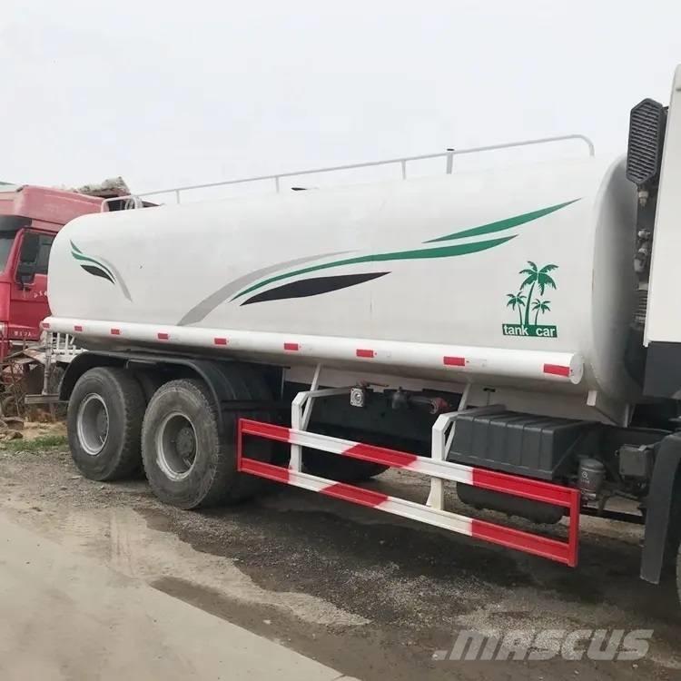 Howo 375 6x4 Camion citerne à eau