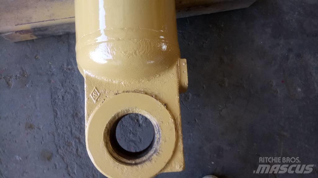 CAT 988 B Hydraulique