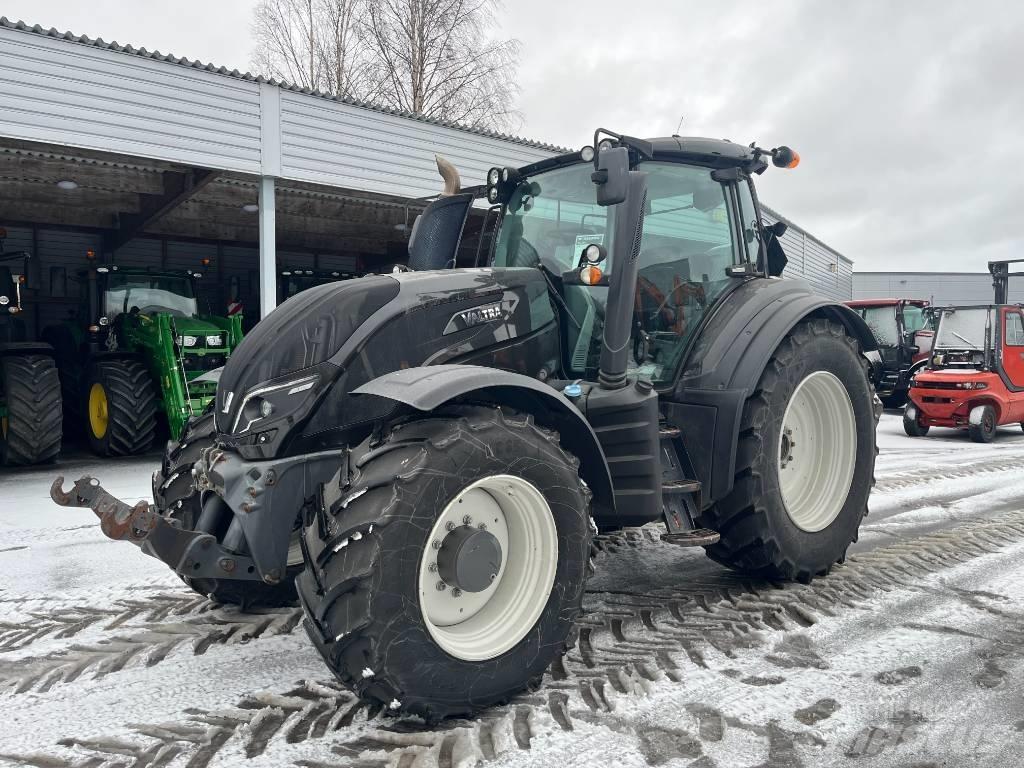 Valtra T 174 Tracteur