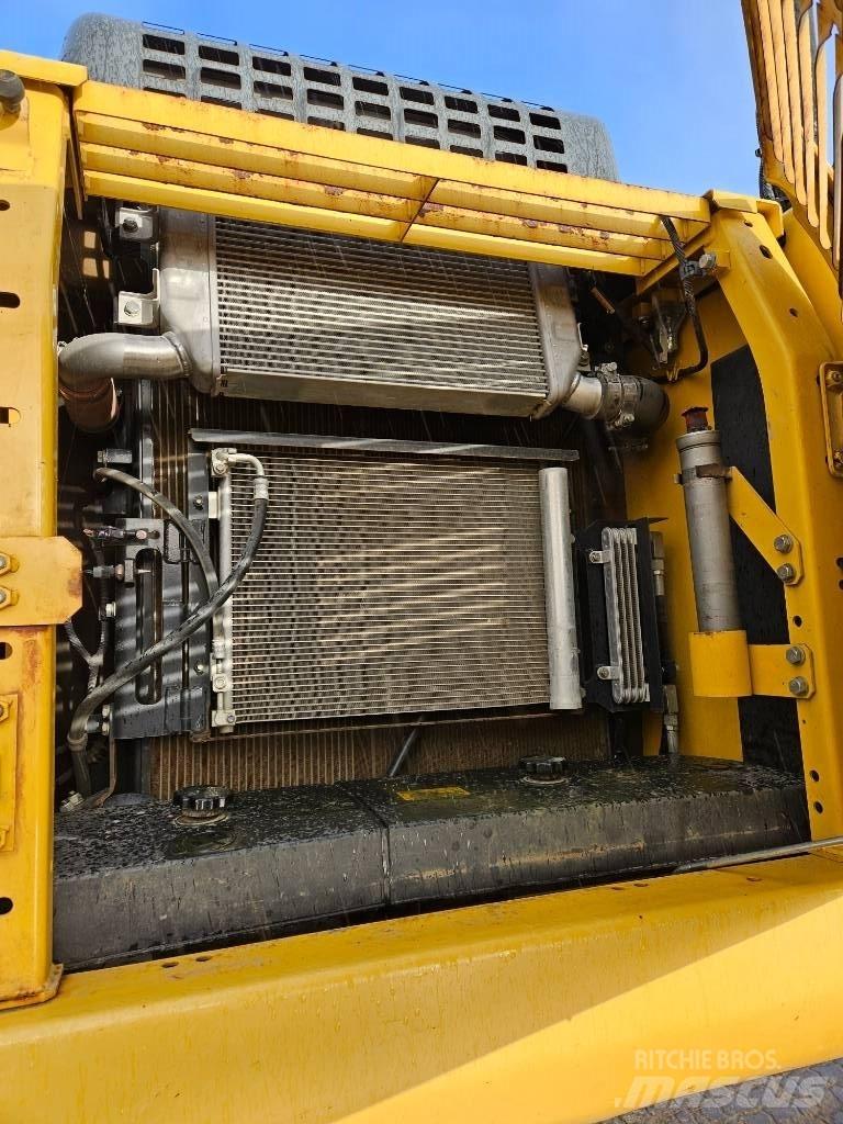 Komatsu PC210LC-11 Pelle sur chenilles