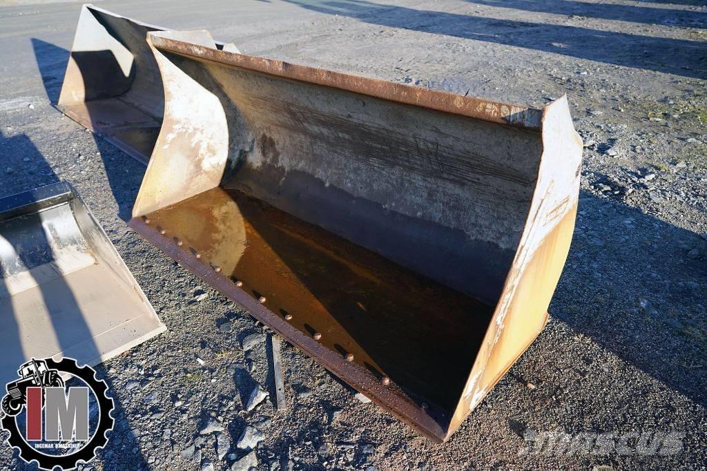 Volvo L30 Skopa Godet