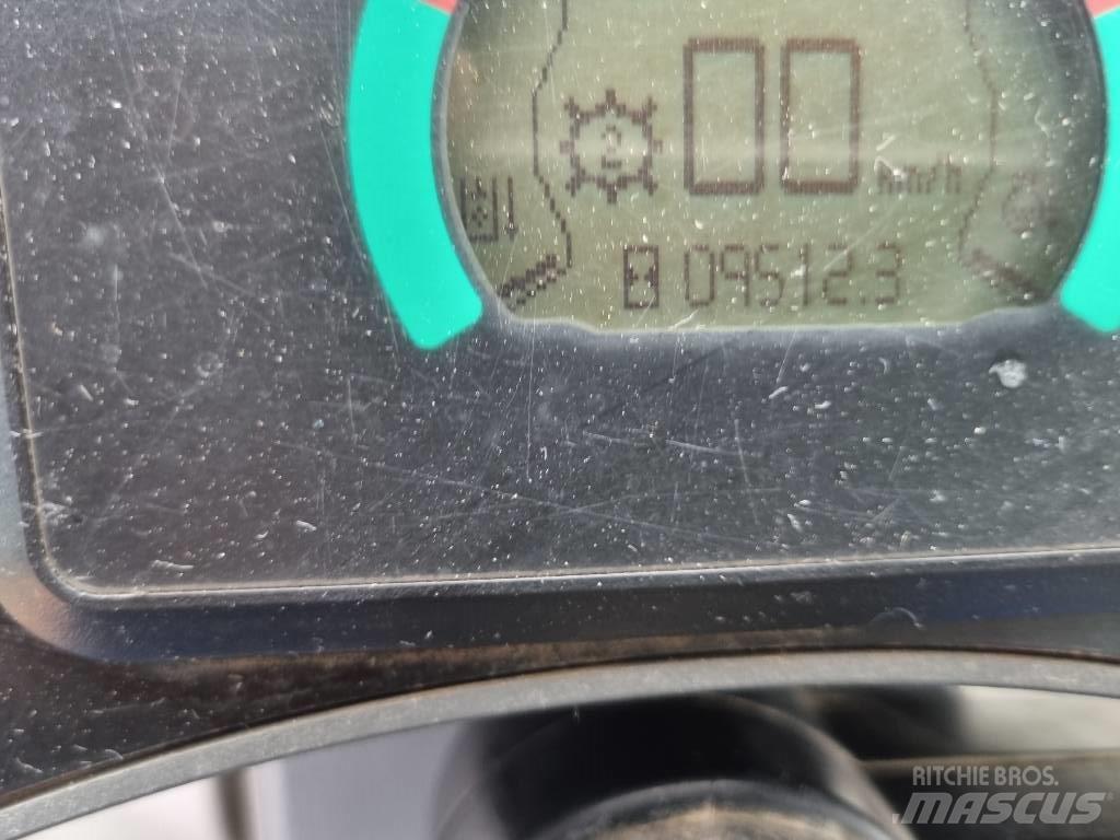 CAT 908 H 2 Chargeuse sur pneus