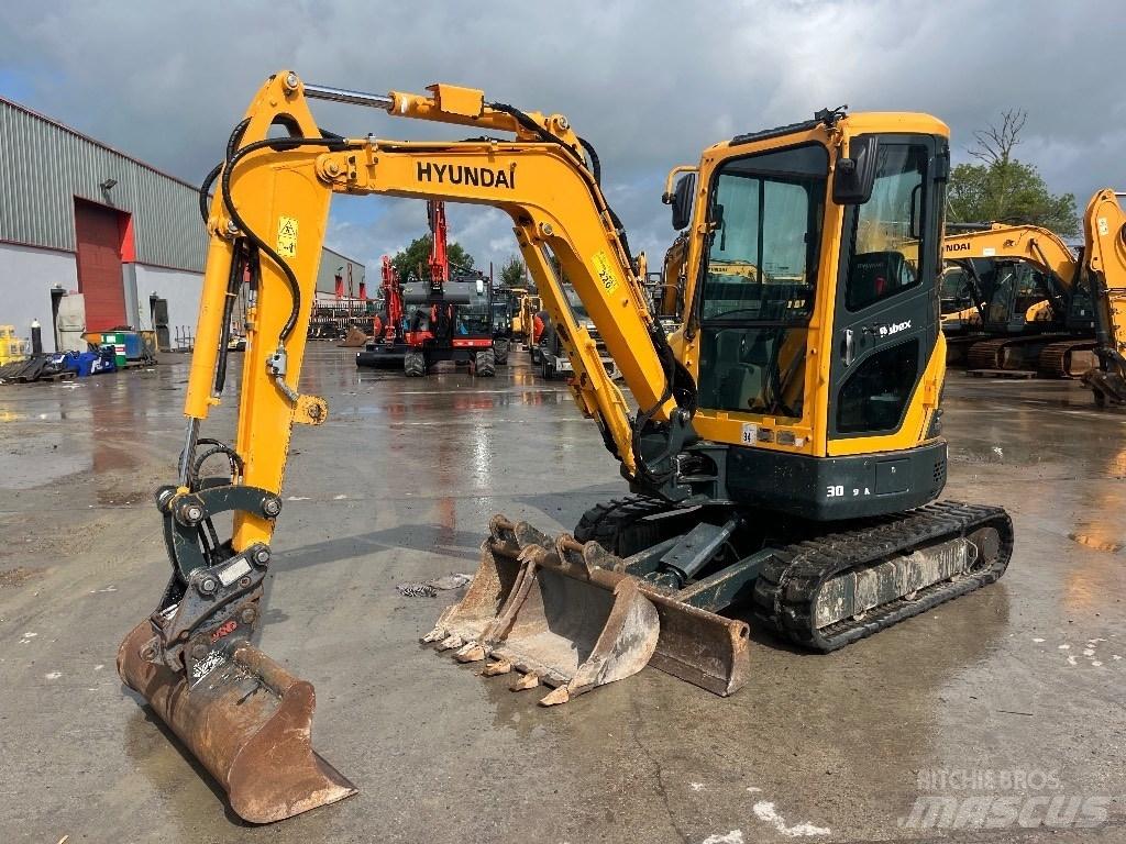 Hyundai R30 Z-9AK Mini pelle < 7t