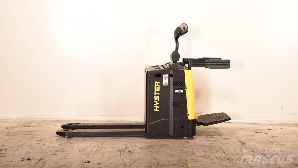 Hyster P 2.0 S Transpalette accompagnant porté debout