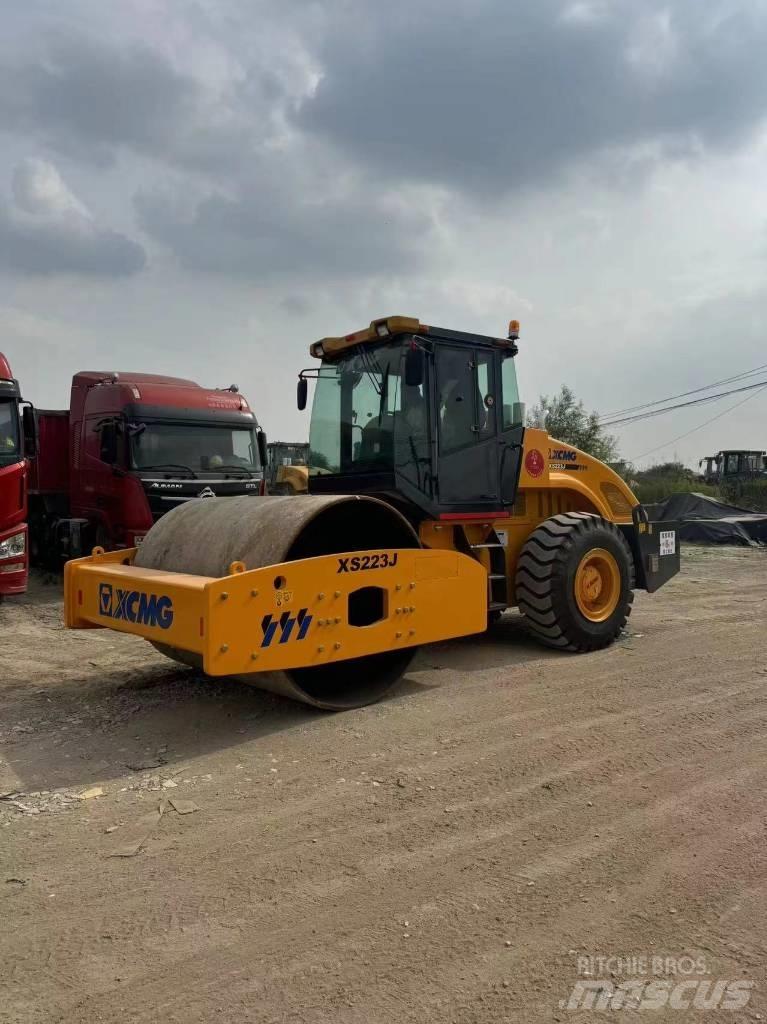 XCMG XS 223 J Rouleaux monocylindre