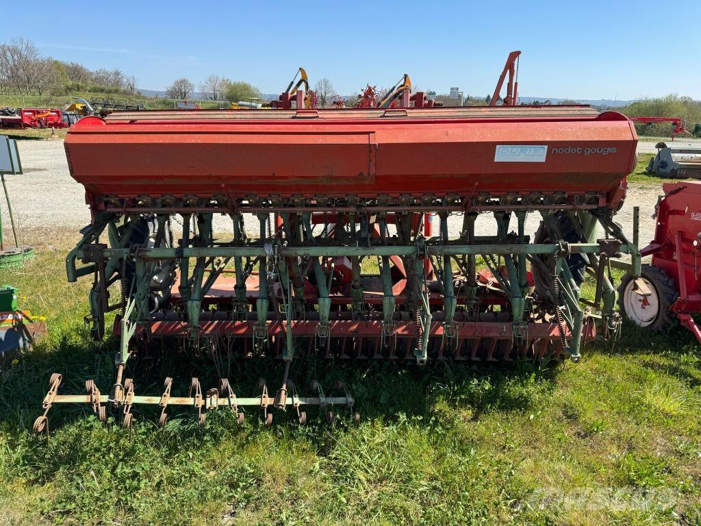 Kuhn NODET + HRB301 Semoir combiné