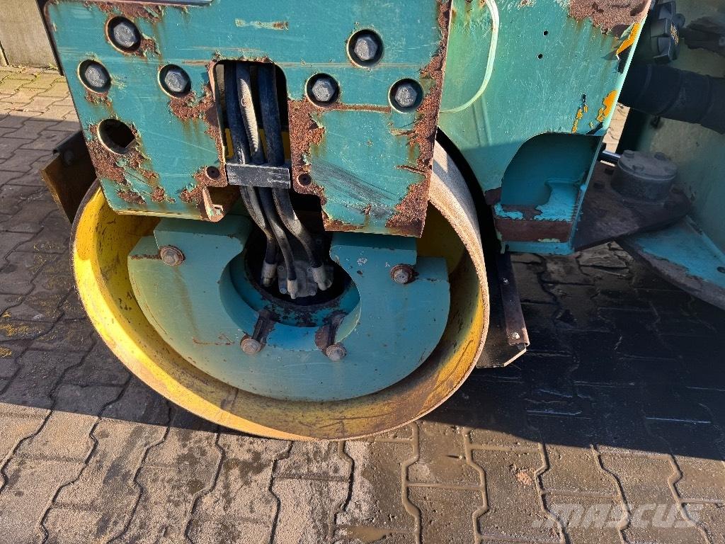 Ammann AV 33-2 Rouleaux tandem