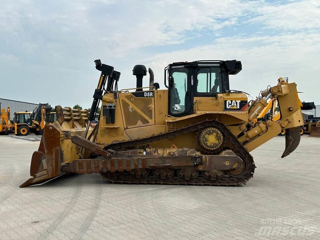 CAT D8R Bouteurs sur chenilles