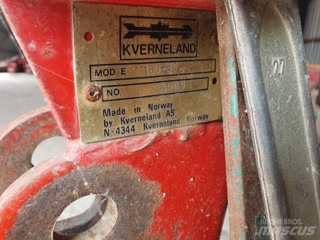 Kverneland E160 Charrue réversible