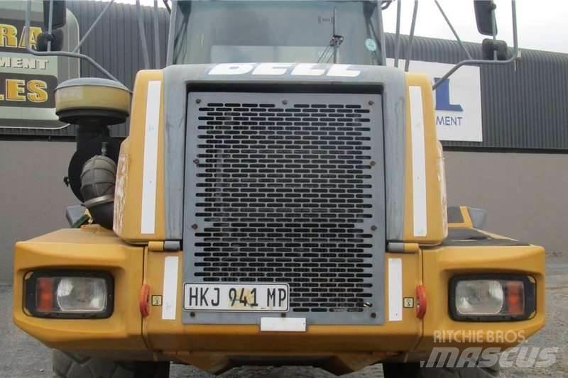 Bell B30D 22000L Autre camion