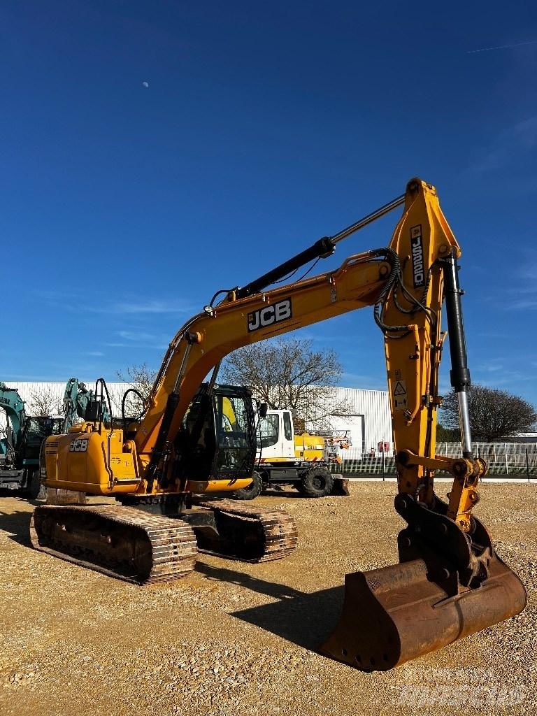 JCB JS 220 N LC Pelle sur chenilles