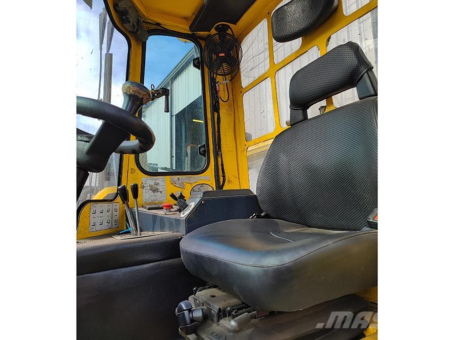 Combilift C4000 Chariot multidirectionnel