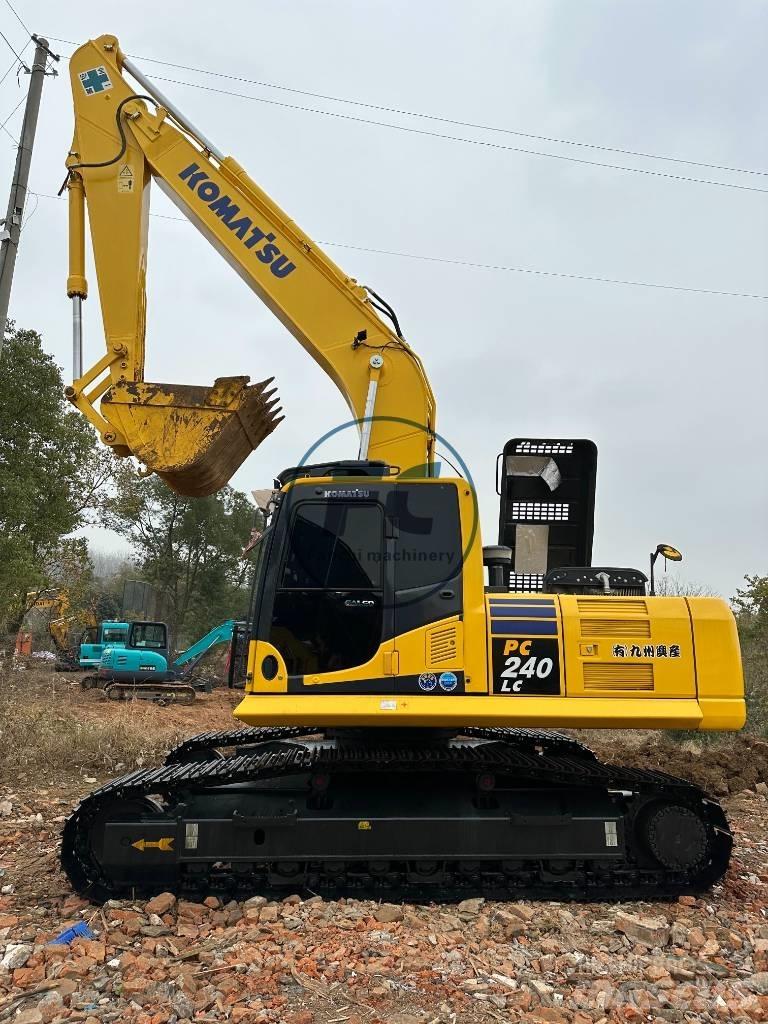 Komatsu PC 240-8 Pelle sur chenilles