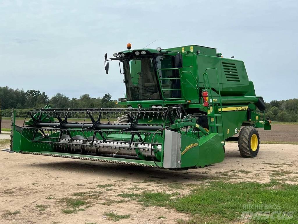 John Deere 1570 Moissonneuse batteuse