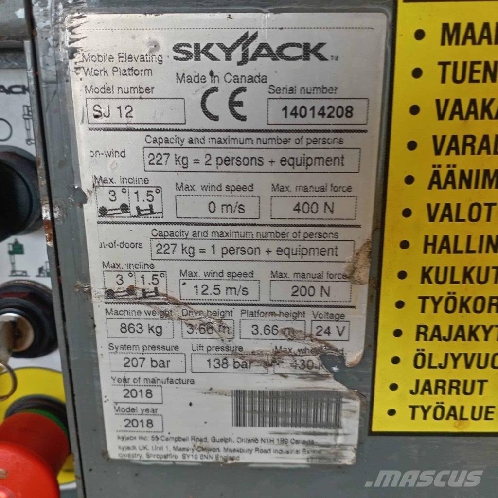 SkyJack SJ 12 Mât vertical