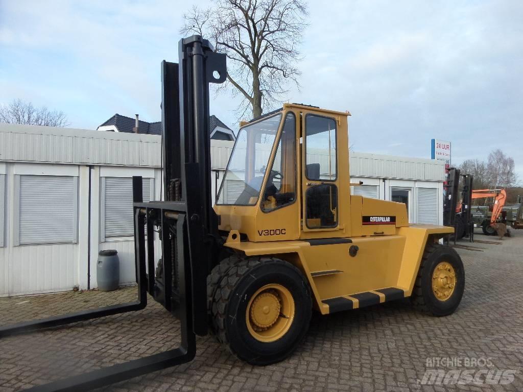 CAT V 300 C Chariots diesel