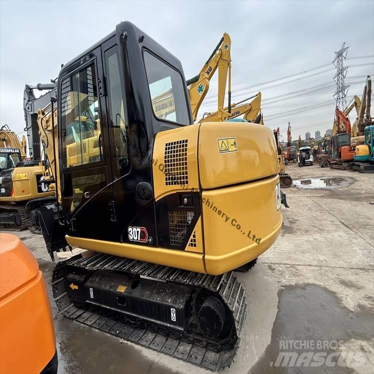 CAT 307D Pelle sur chenilles