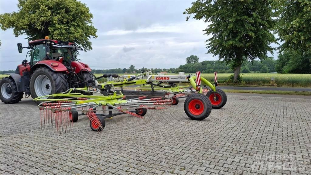 CLAAS Liner 2900 Faucheuse andaineuse automotrice