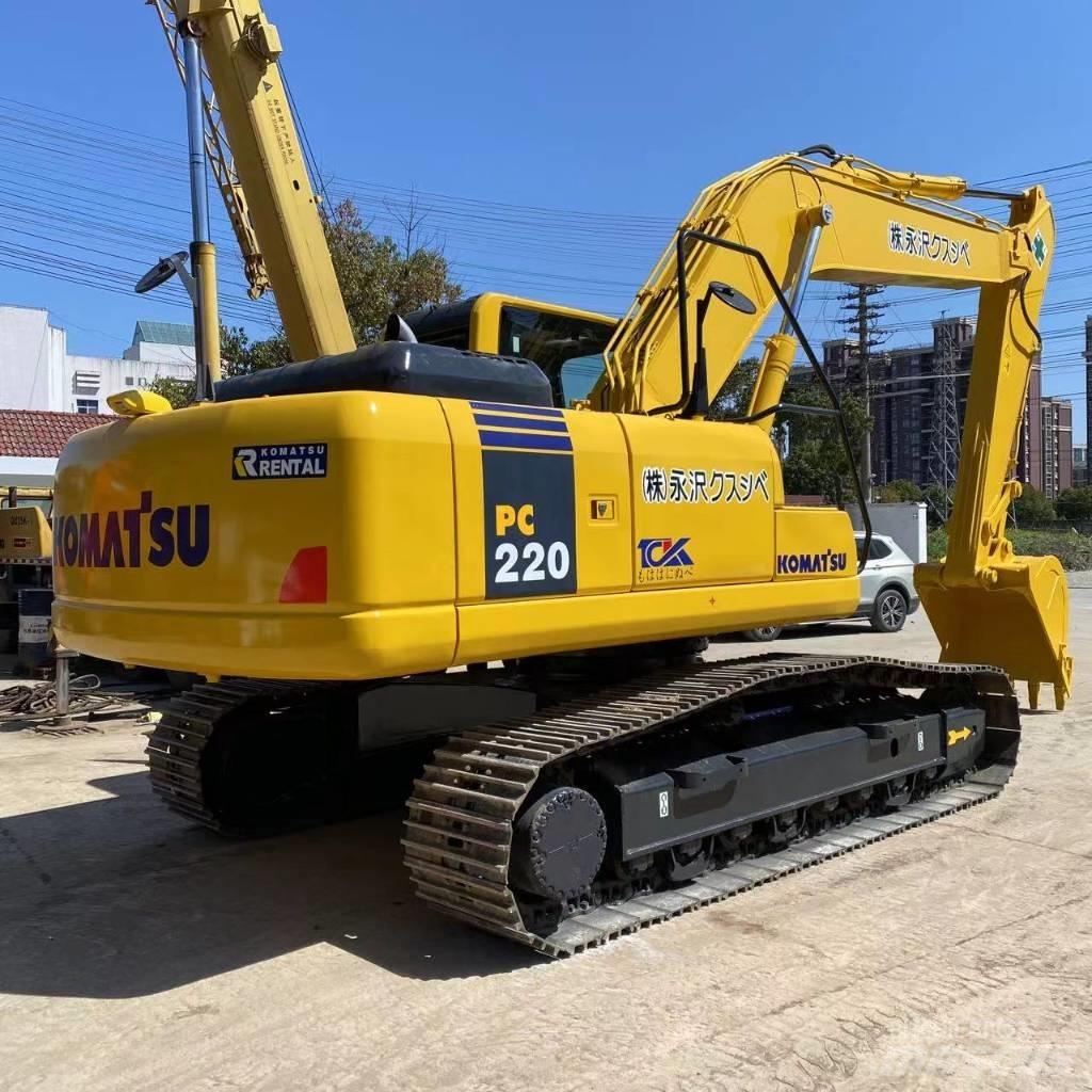 Komatsu PC 220 Pelle sur chenilles