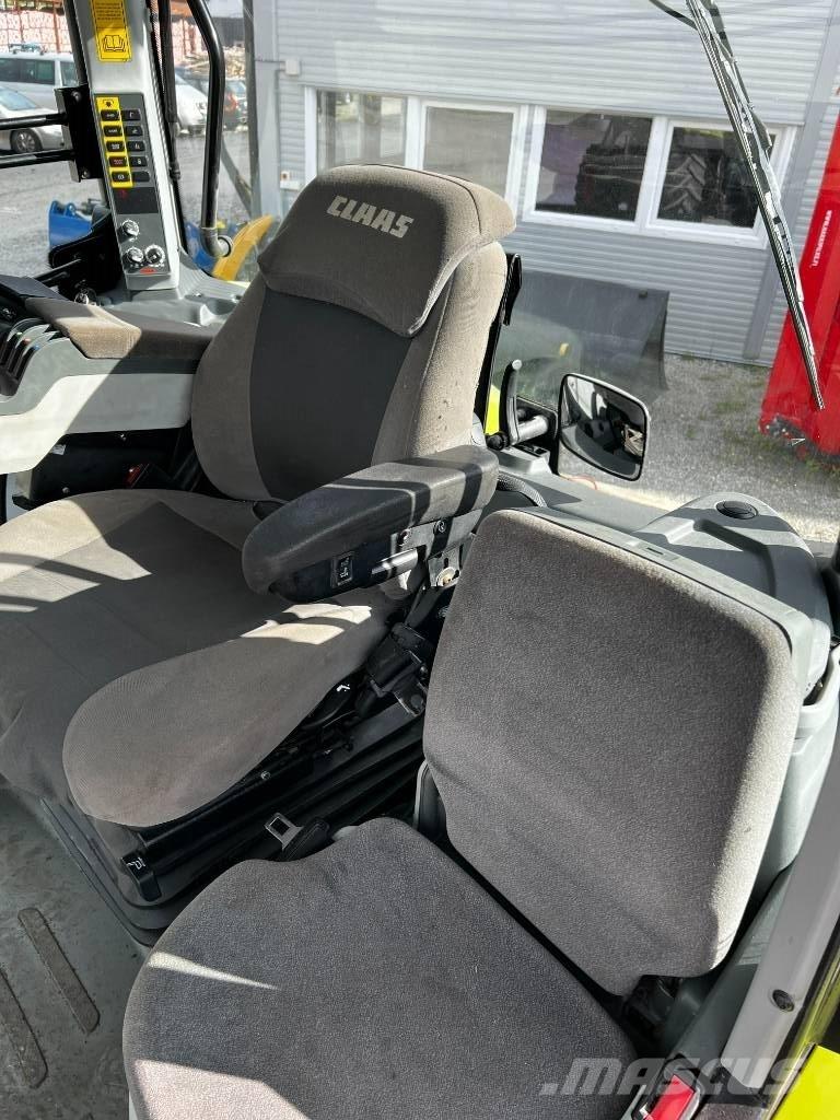 CLAAS Arion 650 Tracteur