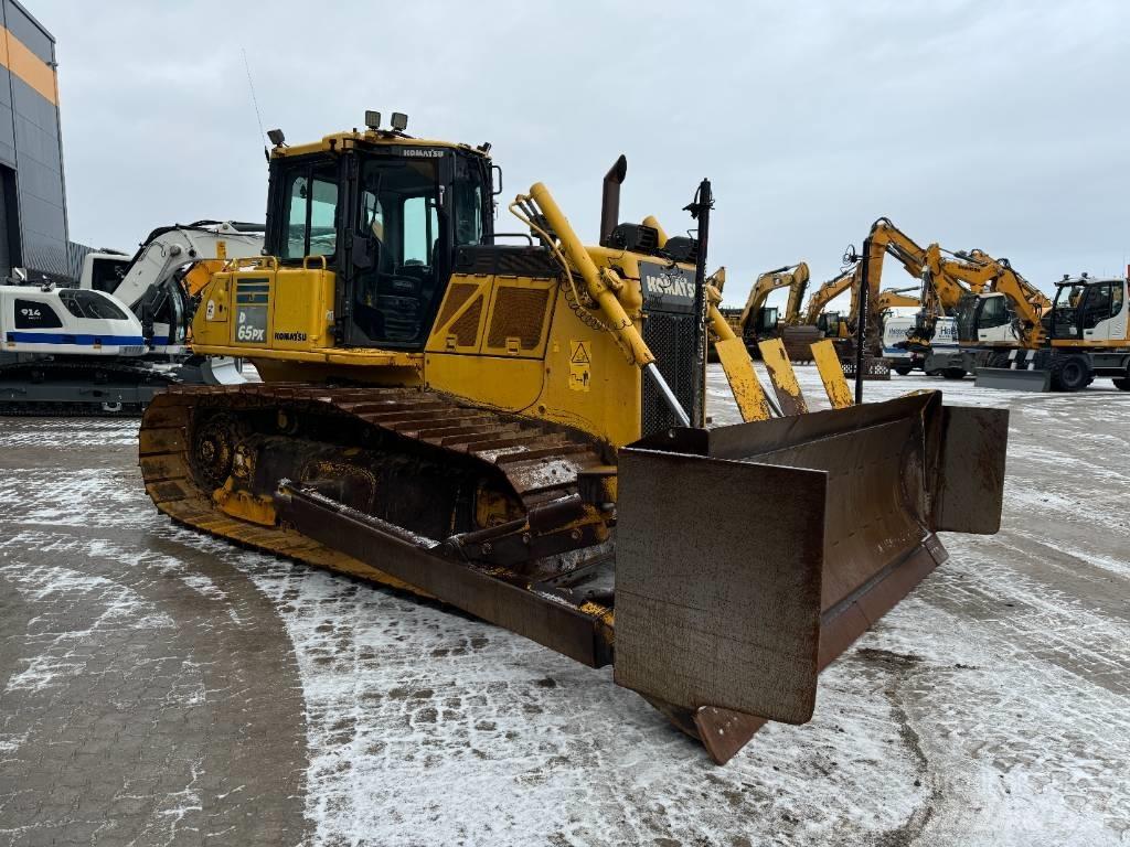 Komatsu D65PX-18 Bouteurs sur chenilles