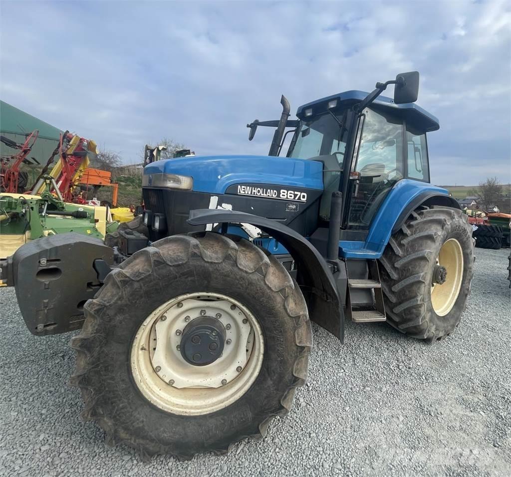 New Holland 8670 Tracteur