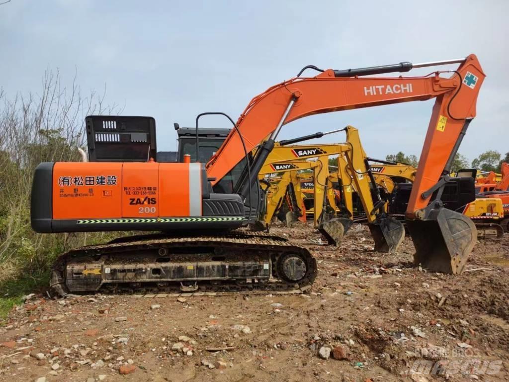 Hitachi ZX200 Pelle sur chenilles