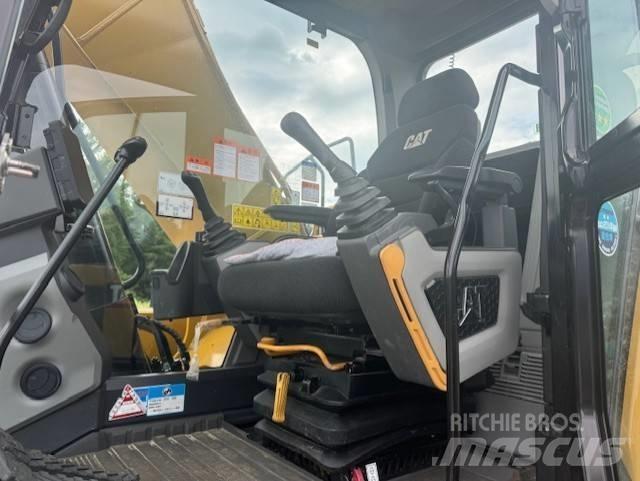 CAT 320GC Pelle sur chenilles