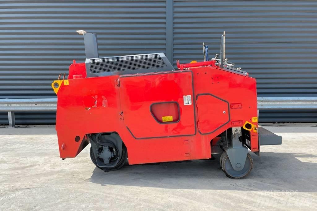 Wirtgen W 350 Fraiseuse à froid