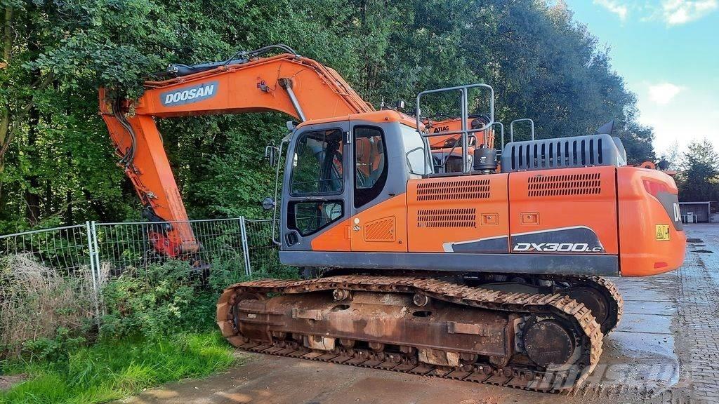 Doosan DX 300 LC-5 Pelle sur chenilles