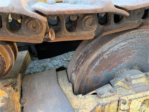 CAT D6C Bouteurs sur chenilles