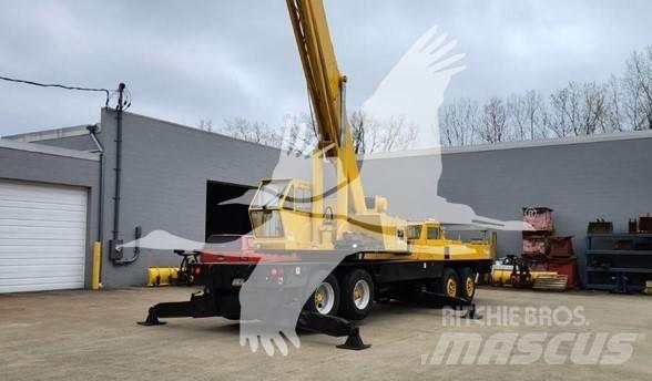 P&H T300A Camion plateau ridelle avec grue
