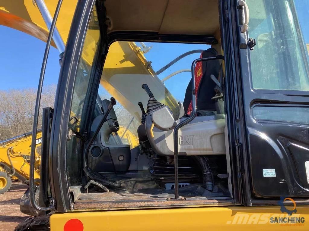 CAT 325 D Pelle sur chenilles