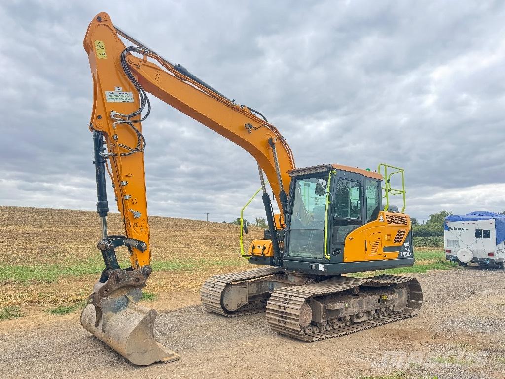 Hyundai HX140 LC Pelle sur chenilles