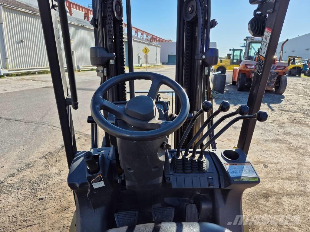 CAT 2C 5000 Autres Chariots élévateurs