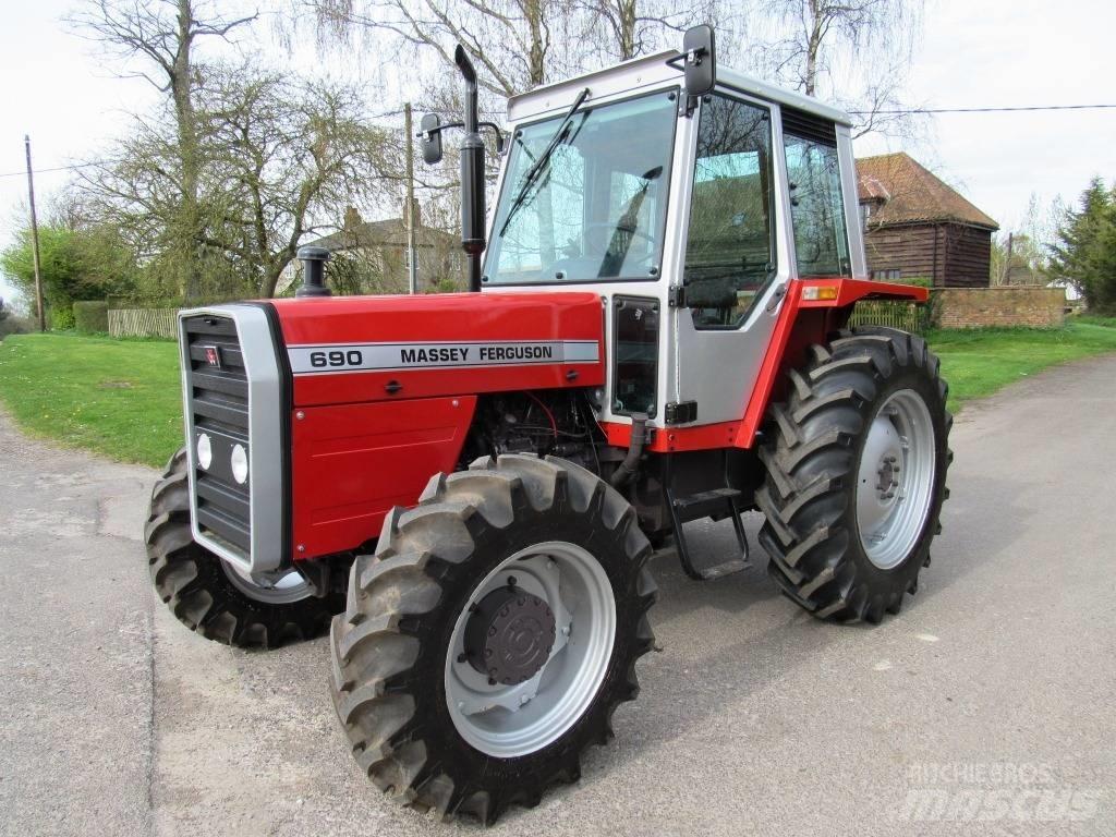 Massey Ferguson 690 Tracteur