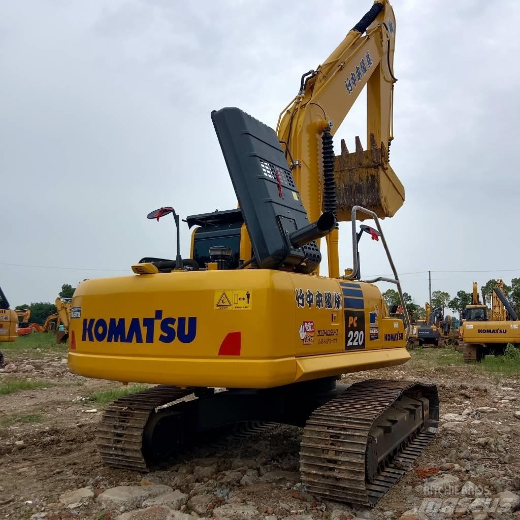 Komatsu PC 220 LC-8 Pelle sur chenilles
