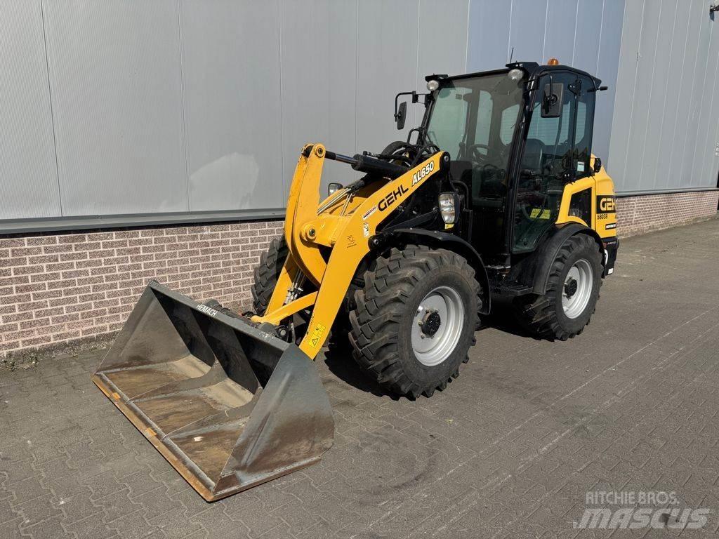 Gehl AL650 Chargeuse sur pneus