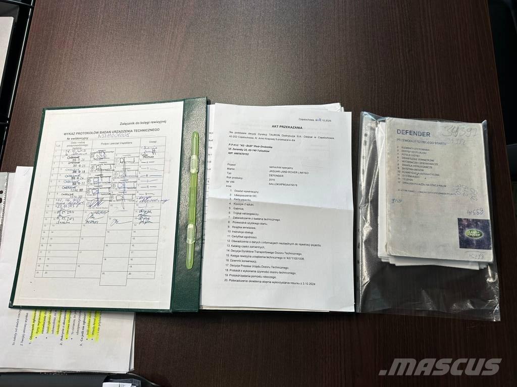 Land Rover Defender Grues mobiles