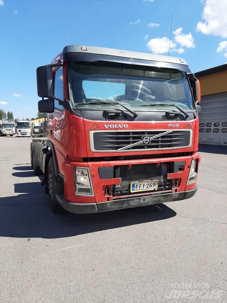 Volvo FM 9 Châssis cabine