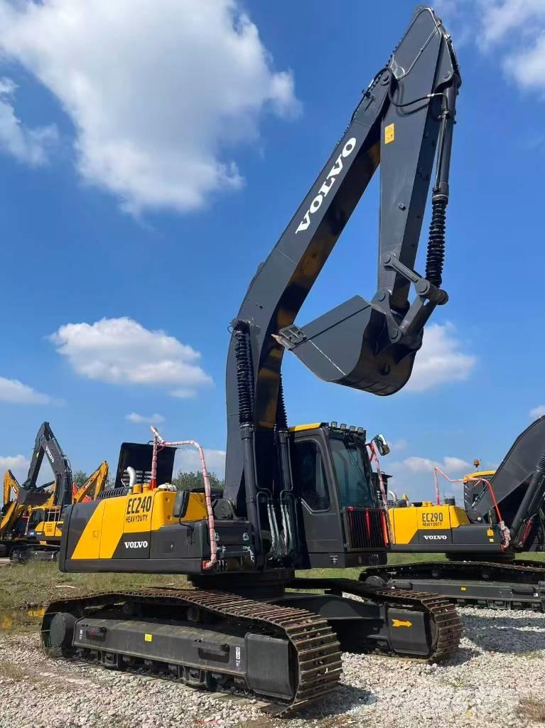 Volvo EC 240 Pelle sur chenilles