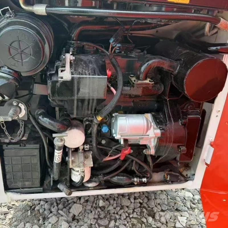 Bobcat s70 Chargeuse compacte