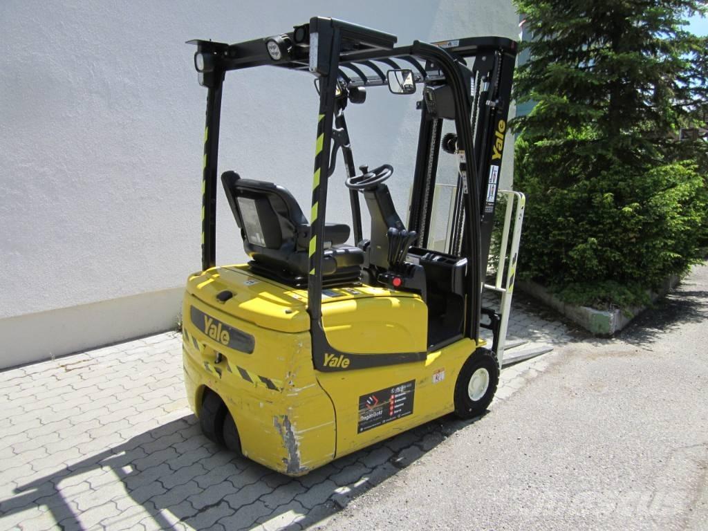 Yale ERP15VT Chariots élévateurs électriques