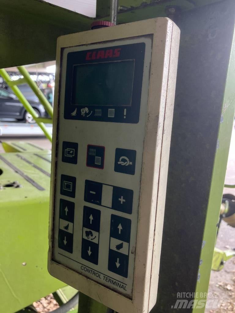 CLAAS Rollant 255 RC Presse à balle ronde