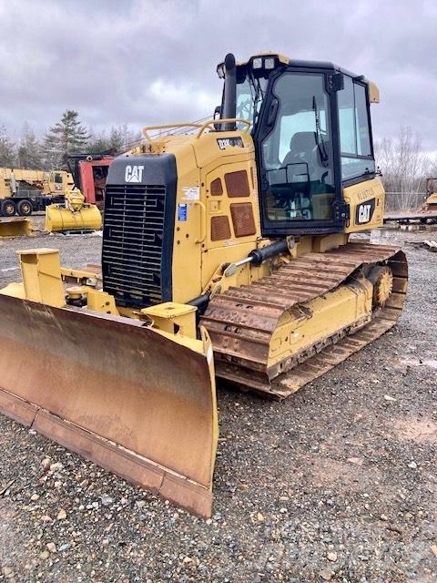 CAT D 3 K 2 LGP Bouteurs sur chenilles