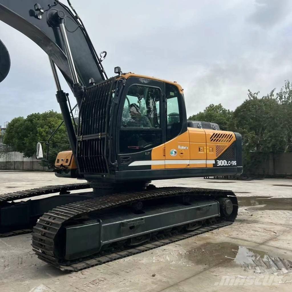Hyundai R300LC-9S Pelle sur chenilles