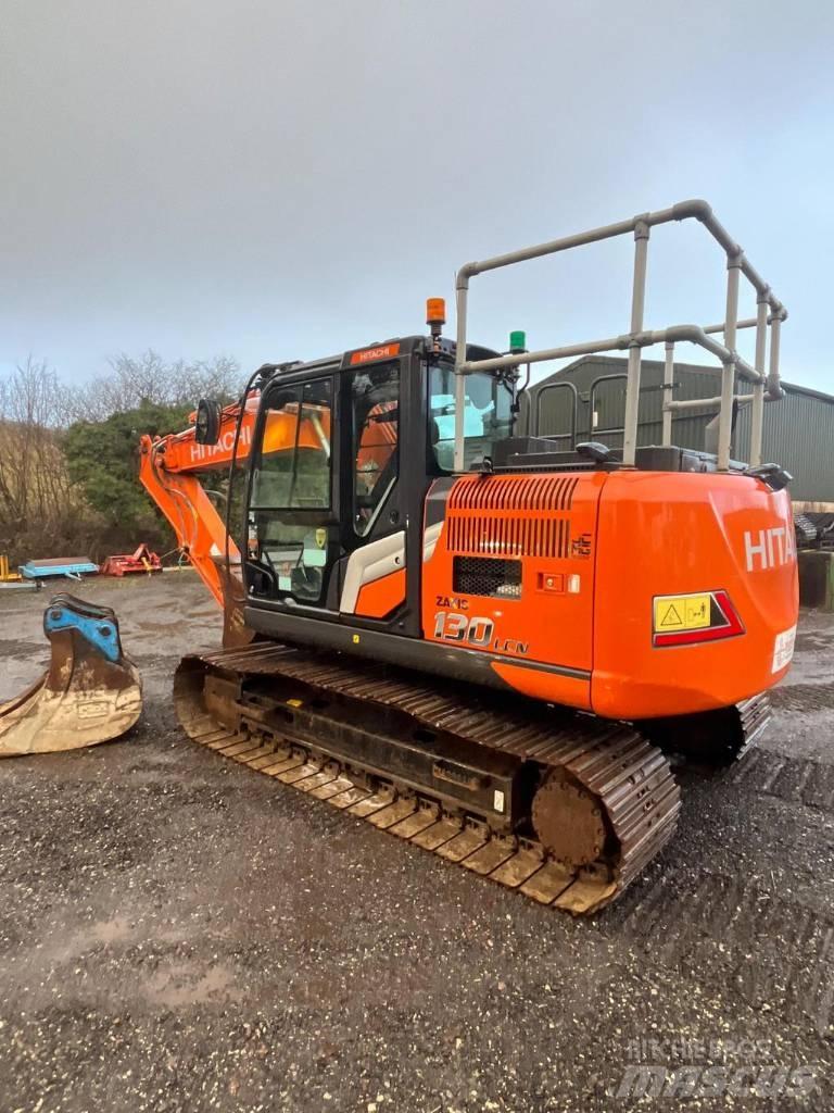 Hitachi ZX130 LCN-7 Pelle sur chenilles